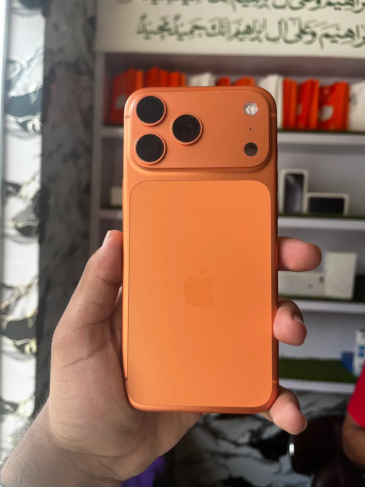 iPhone 17 Pro Max photo 1