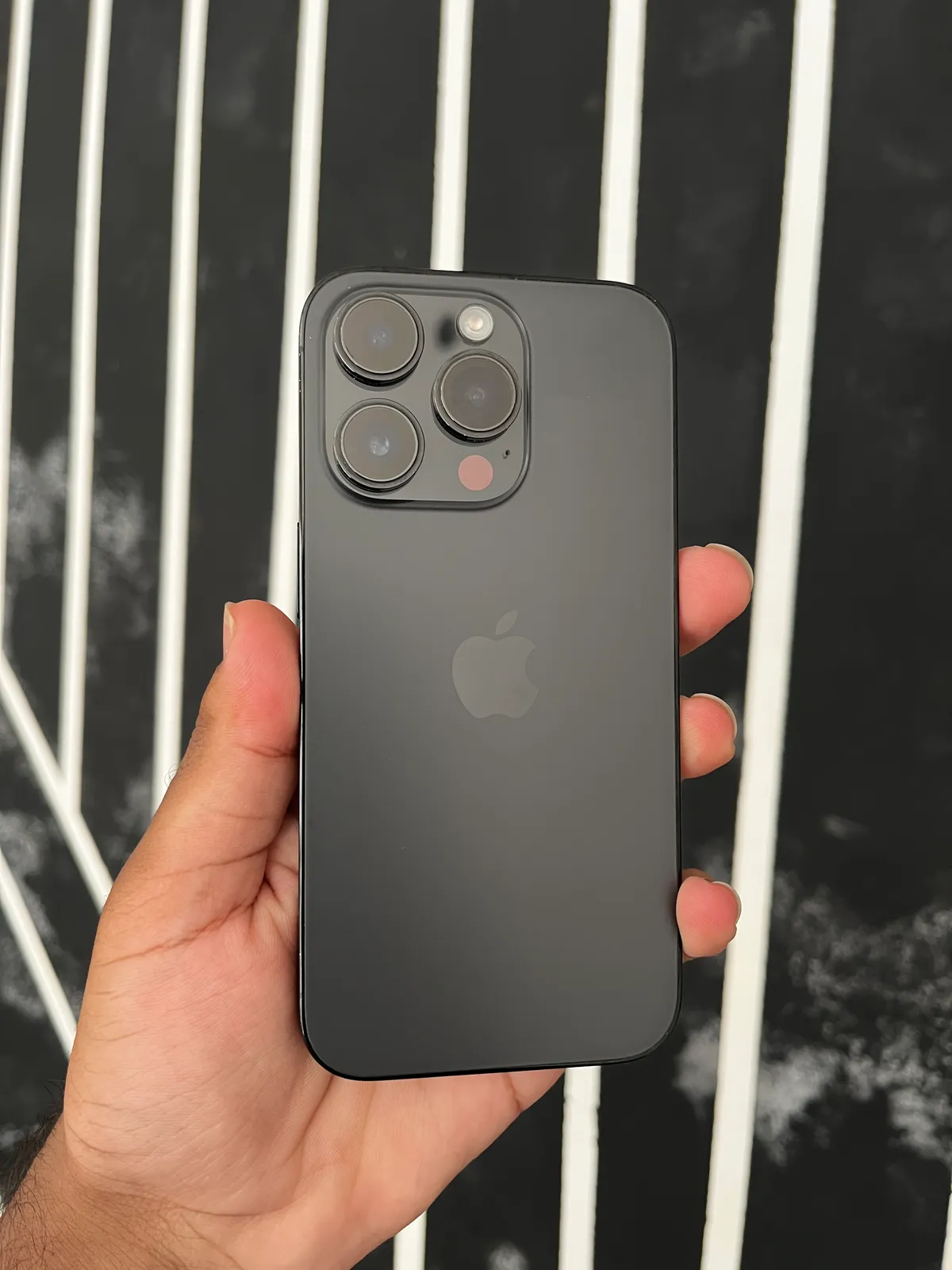 iPhone 14 Pro Jv
